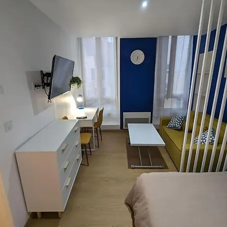 Apartment Le Majorelle-centre Ville-acces 24h- Parking Free