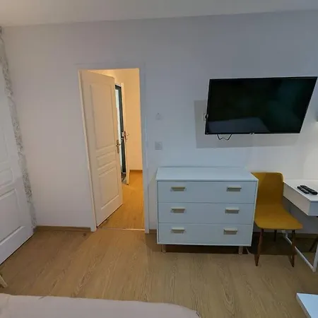Le Majorelle-centre Ville-acces 24h- Parking Free