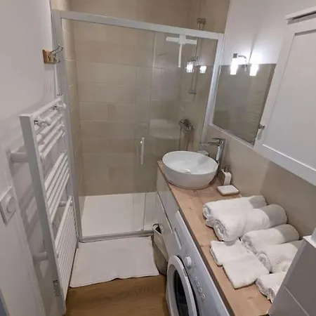 Le Majorelle-centre Ville-acces 24h- Parking Free Apartment *